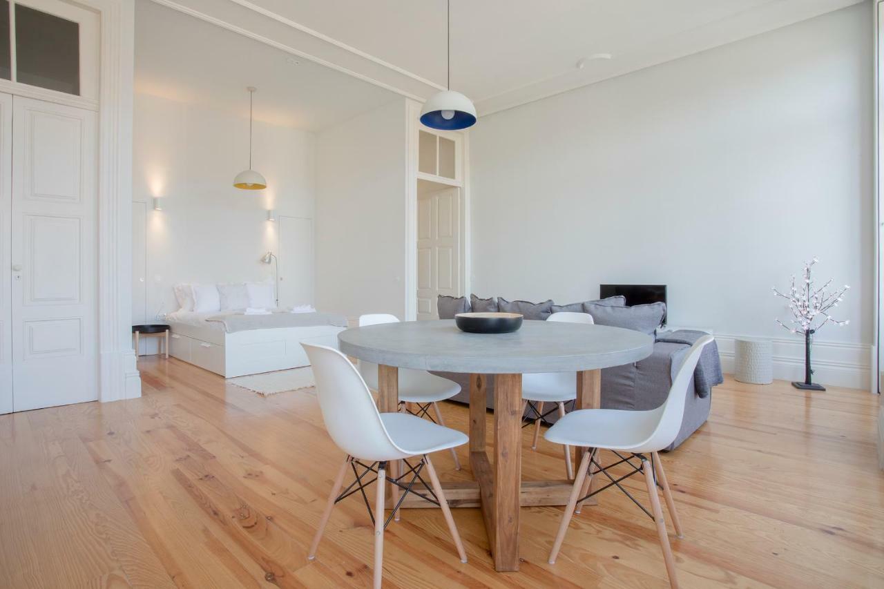 Downtown Spacious Studio Porto Ngoại thất bức ảnh