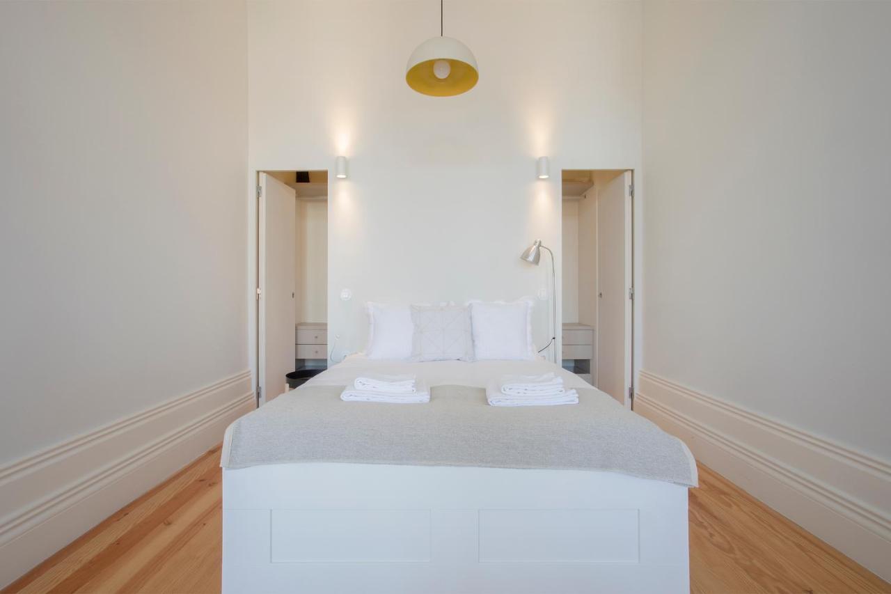 Downtown Spacious Studio Porto Ngoại thất bức ảnh